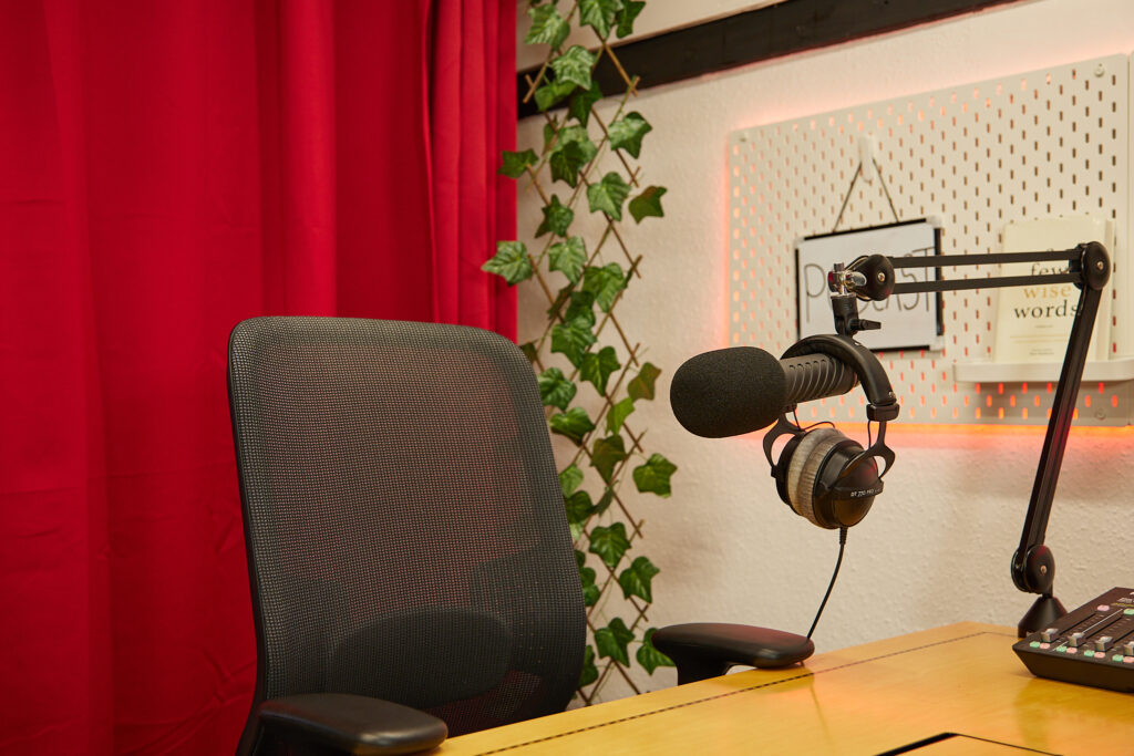 london podcast studio